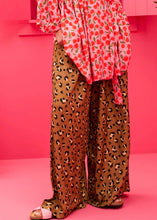 Φόρτωση εικόνας στο εργαλείο προβολής Συλλογής, Lora Pants Vis Leopar Animal Print Παντελόνα με Τσέπες Petit Boutik