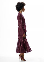 Load image into Gallery viewer, YVONNE DREESS BORDEAUX A PIECE OF ME