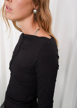 Load image into Gallery viewer, RESPECT TOP BLACK ARPYES