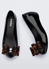 Load image into Gallery viewer, Melissa Ultragirl Classic Bow Adulto Black
