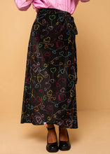 Load image into Gallery viewer, Klara Wrap Skirt Connecting Hearts Βελούδινη Ριπ Δετή Φούστα Petit Boutik