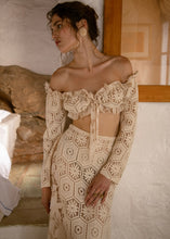 Load image into Gallery viewer, PHOEBE TOP (CROCHET LACE) NIDODILEDA