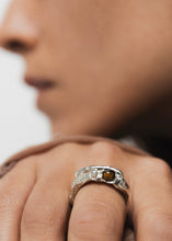 Load image into Gallery viewer, NA239 Halo Ring NASILIA