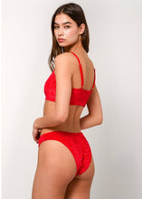 Φόρτωση εικόνας στο εργαλείο προβολής Συλλογής, NICOLE VELVET BIKINI Sun.Set.Go (RED)