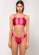 Φόρτωση εικόνας στο εργαλείο προβολής Συλλογής, NICOLE PRINTED BIKINI Sun.Set.Go (FUCHSIA TIE DYE)