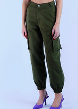 Load image into Gallery viewer, Corina Olive SALT & PEPPER