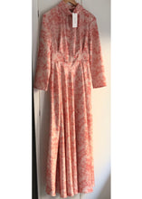 Load image into Gallery viewer, Pink Peach Flower '19 Dress Milkwhite