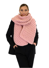 Φόρτωση εικόνας στο εργαλείο προβολής Συλλογής, Blanket Scarf MUMSHANDMADE (Pink)