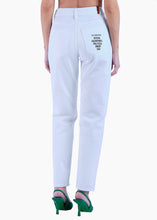 Load image into Gallery viewer, Avery White Statement SALT & PEPPER