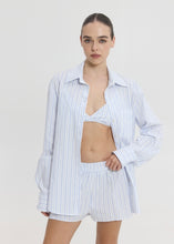 Load image into Gallery viewer, REINA SHIRT WHITE/BLUE STRIPES SUNSETGO
