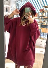 Load image into Gallery viewer, HAL SWEATSHIRT BORDEAUX MADAME SHOUSHOU
