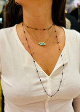 Load image into Gallery viewer, POLY-M Μαύρο Κρύσταλλο Necklace
