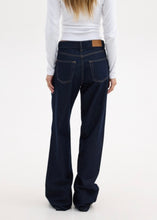 Load image into Gallery viewer, LILY JEANS BLUE SUNSETGO
