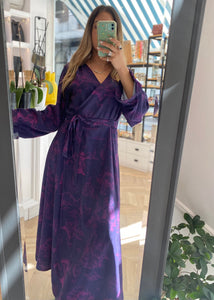 WRAP DRESS PURPLE THE MOTLEY GOAT