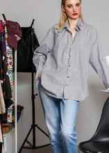 Load image into Gallery viewer, BRENDA SHIRT (grey) BEEME
