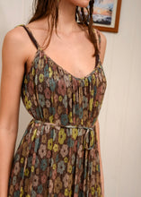Load image into Gallery viewer, BREEZE DRESS BROWN ARPYES
