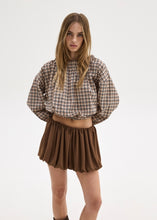 Load image into Gallery viewer, VIVIENNE TOP BEIGE PLAID SUNSETGO
