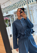 Load image into Gallery viewer, DENIM JACKET MILKWHITE
