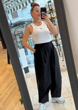 Load image into Gallery viewer, SLOUCHY PANTS BLACK PALOMAS Y MARGARITAS
