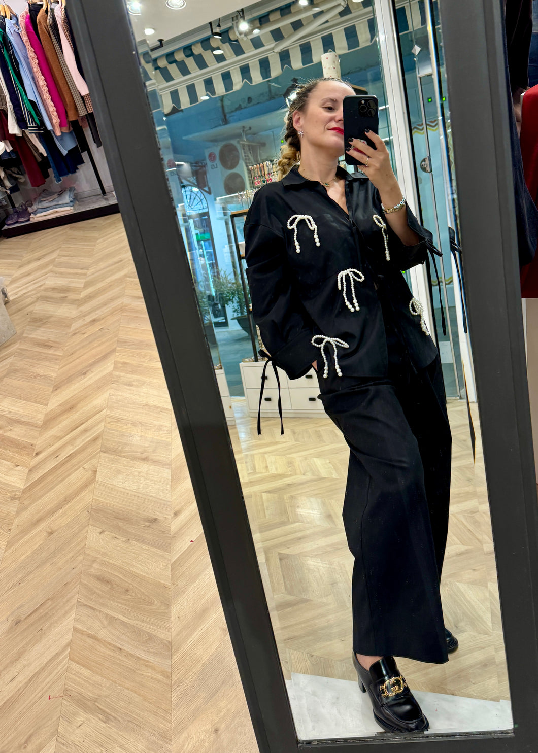 SHIRT BLACK WITH BOWS