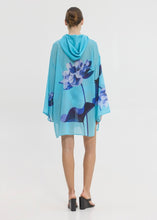 Load image into Gallery viewer, ARIANE TUNIC AQUA FLORAL SUNSETGO
