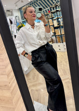 Load image into Gallery viewer, EDITTA SHIRT PALOMAS Y MARGARITAS
