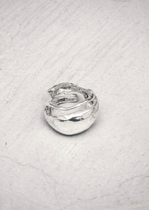 NA174 HOLLOW RING NASILIA