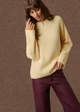 Load image into Gallery viewer, ‘KAIA’ ΠΛΕΚΤΗ ΜΠΛΟΥΖΑ (PASTEL YELLOW) MAMOUSH
