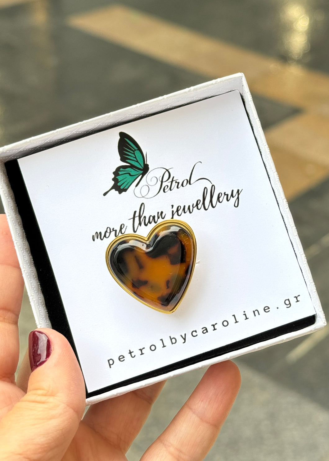 LEO HEART RING