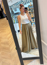 Load image into Gallery viewer, &quot;PAULY&quot; Pants Olive PALOMAS Y MARGARITAS
