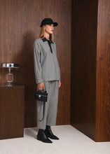 Load image into Gallery viewer, OBSERVER PANTS BLACK ARPYES
