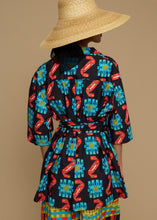 Load image into Gallery viewer, SHIRT KOUFONISI (NAXOS CUSHION MULTI BLACK PRINT) MELITΤA
