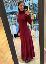 Load image into Gallery viewer, LINDA DRESS PALOMAS Y MARGARITAS
