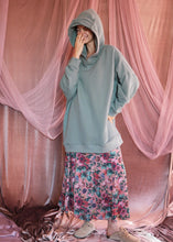 Load image into Gallery viewer, HAL SWEATSHIRT SEA GREEN MADAME SHOUSHOU
