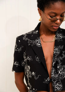 MI LUV YUH CROP BLAZER BLACK ARPYES