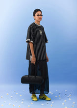 Load image into Gallery viewer, ISLA T-SHIRT BLACK ARPYES
