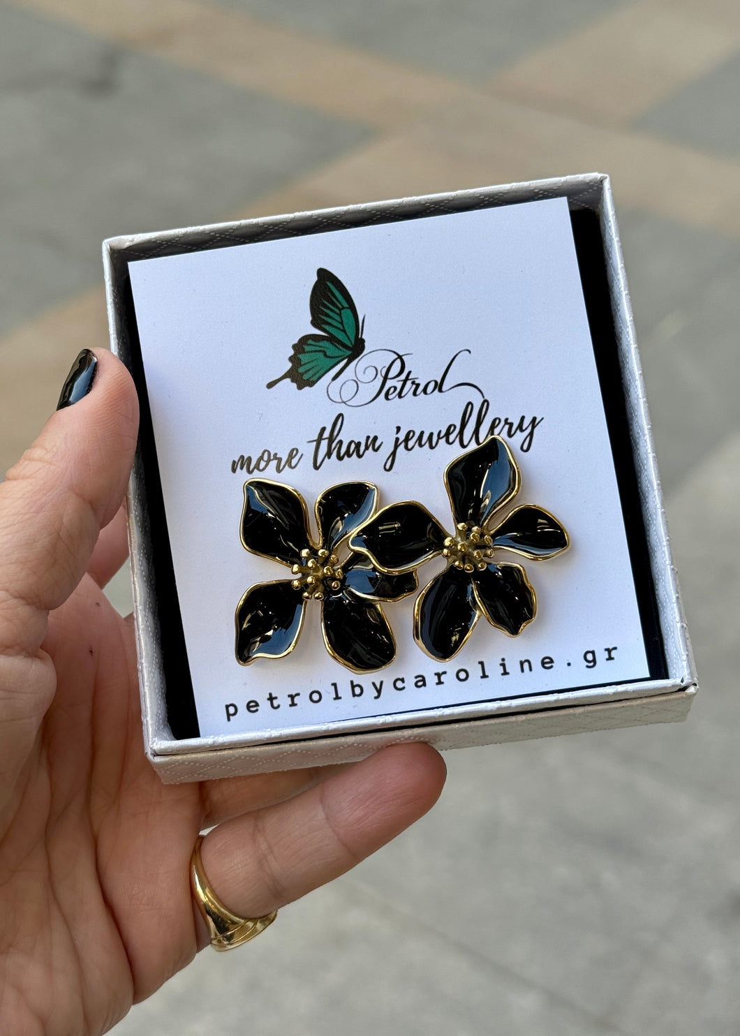 JELLY FLOWER BLACK EARRINGS