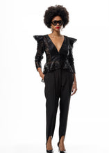 Load image into Gallery viewer, YVONNE TOP BLACK A PIECE OF ME
