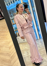 Load image into Gallery viewer, PINK PANTS WITH FLOWERS MILKWHITE
