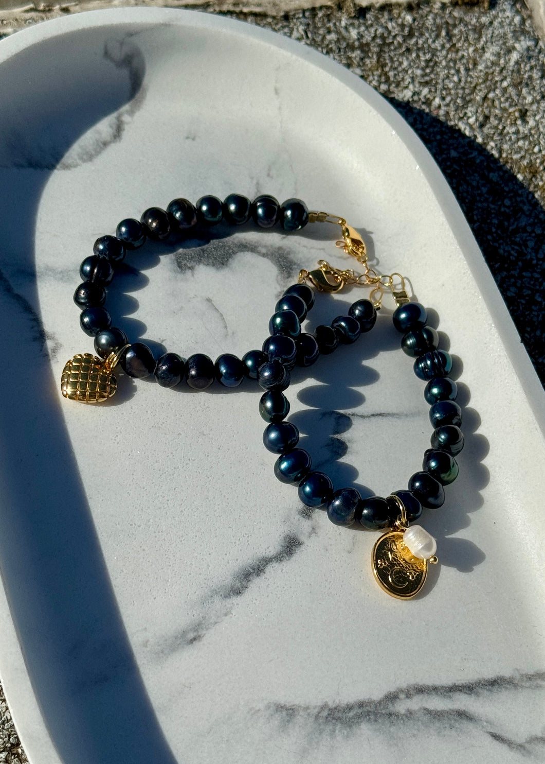 BLACK PEARLS BRACELET