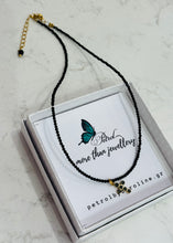 Load image into Gallery viewer, ΣΤΑΥΡΟΥΔΑΚΙ ΜΕ ΚΡΥΣΤΑΛΛΟ Necklace
