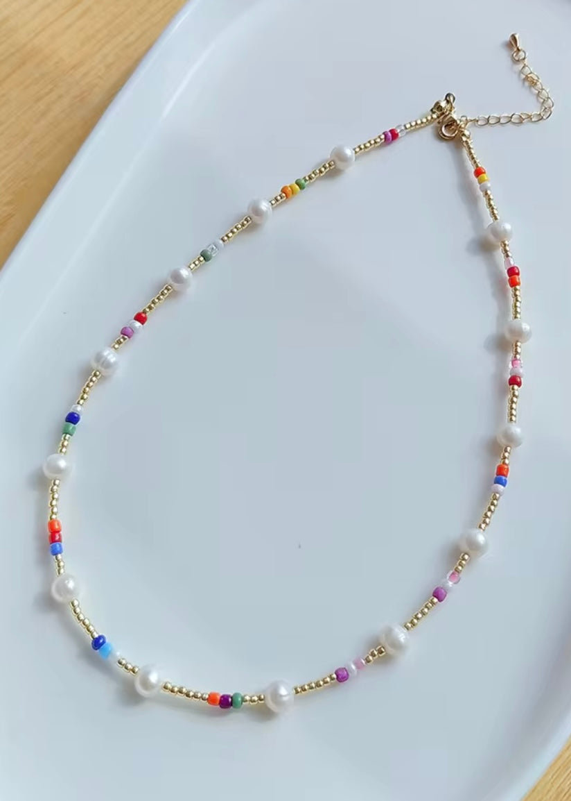 NECKLACE WITH PEARLS SHINE