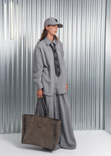 Load image into Gallery viewer, GYOZA SHIRT GREY ARPYES
