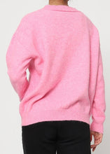 Load image into Gallery viewer, CAROLINA WITH V SWEATER PINK TOUCHE
