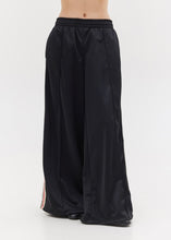 Load image into Gallery viewer, MELANIE TRACK PANTS (BLACK) SUNSETGO
