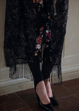 Load image into Gallery viewer, JUNENTA KIMONO (SEQUINED KNIT EMBELLISHED) NIDODILEDA
