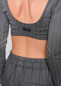 AHEAD CROP TOP GREY ARPYES