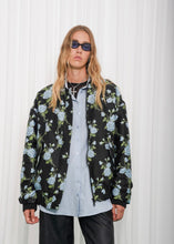 Φόρτωση εικόνας στο εργαλείο προβολής Συλλογής, MORE OVERSIZED BOMBER JACKET LIGHT BLUE ARPYES
