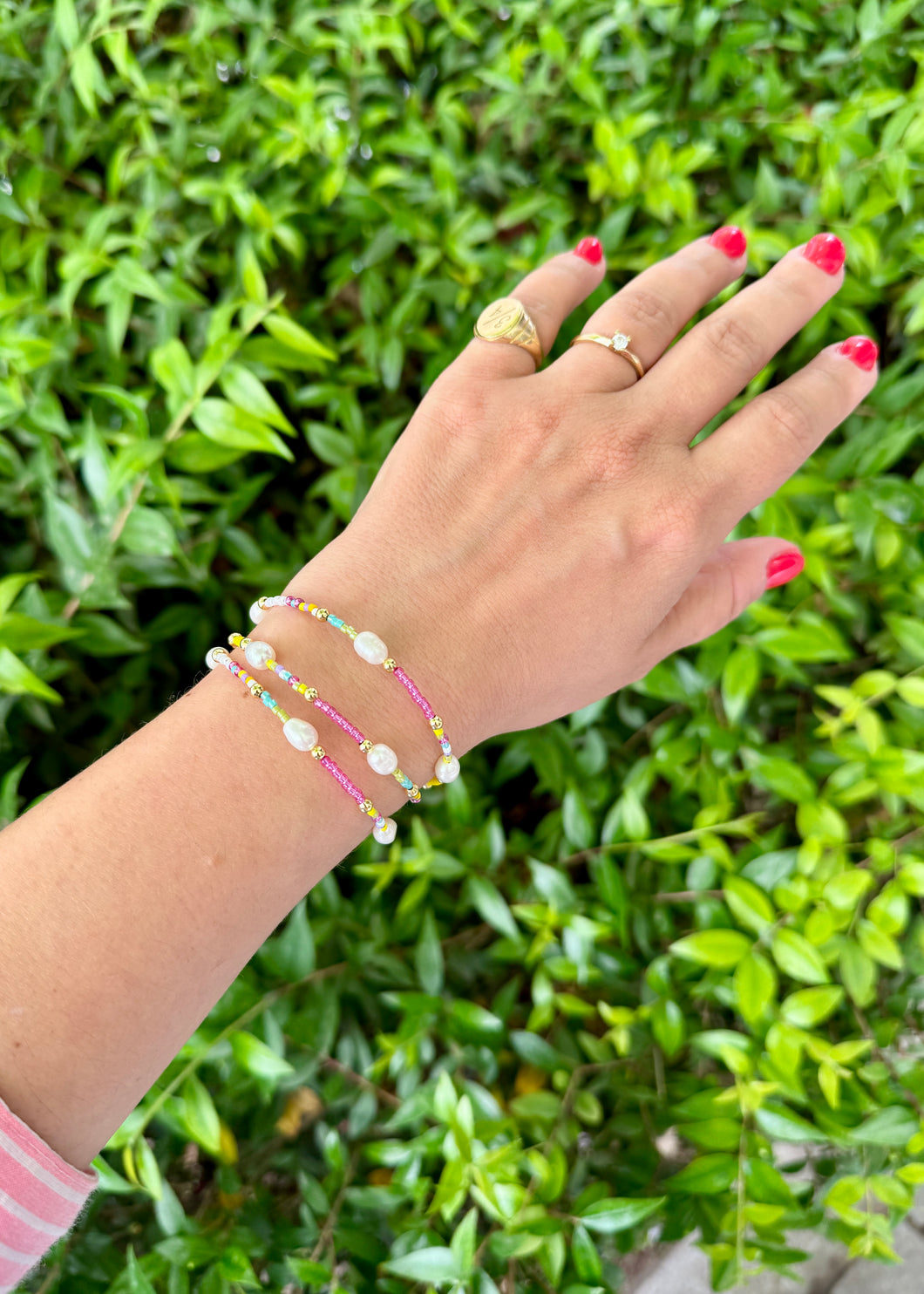 BRACELET WITH PEARLS