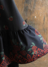 Load image into Gallery viewer, NOSTALGIA DRESS (ROSES) BeeMe
